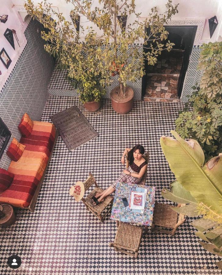 Hostal Sijane *